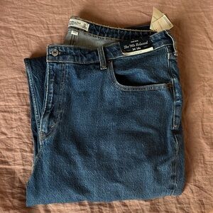 Abercrombie & Fitch Curve Love 90’s Relaxed Jeans High Rise
